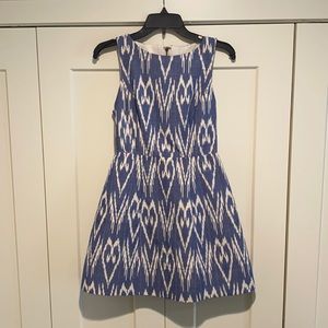 NWT Alice + Olivia Blue/White Dress